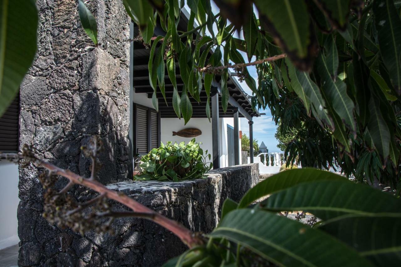 Casa Tahiche - Jacuzzi, Wifi & Bbq Villa Bagian luar foto
